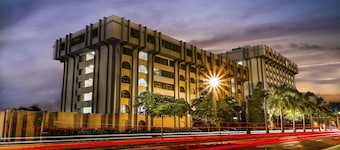 Clarion Inn & Suites Miami International Airport